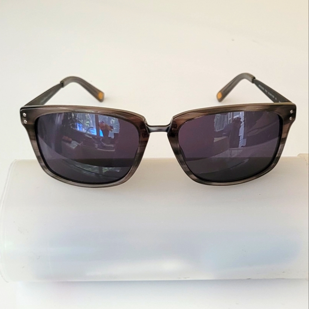 Tommy Bahama Sunglasses